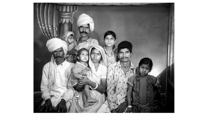 Untitled (Group Portrait of a Family), Suresh Punjabi, Suhag Studio, Nagda, Madhya Pradesh, c. 1986-1987, Celluloid negative | Museum of Art and Photography (MAP), Bengaluru