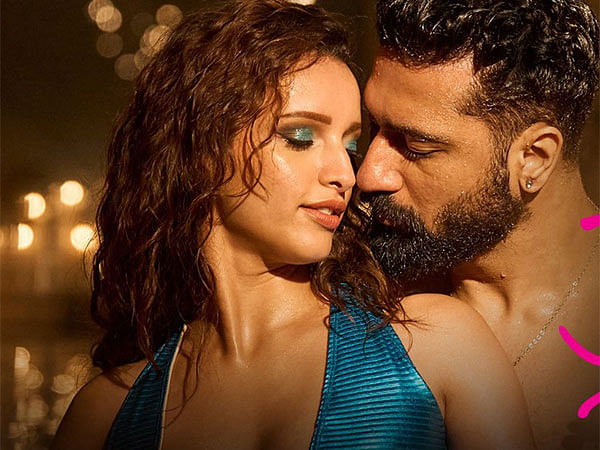 Vicky Kaushal teases fans with sizzling teaser of romantic song 'Jaanam' from 'Bad Newz'