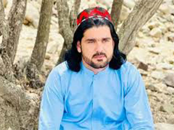 Pashtun leader severely injured in attack, activists demand to sent him to Germany for medical treatment