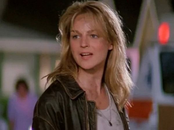 Helen Hunt reveals she thought of quitting 'Twister' due to her knee injury 