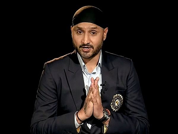 Harbhajan Singh apologises after 'Tauba-Tauba' reel featuring Indian former cricketers faces criticism