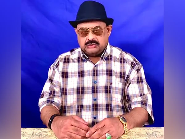 MQM leader bashes Pakistan's army for demeaning peaceful protests