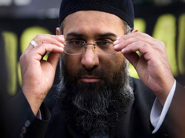 UK: Radical preacher Anjem Choudary sentenced for life on terrorism charges