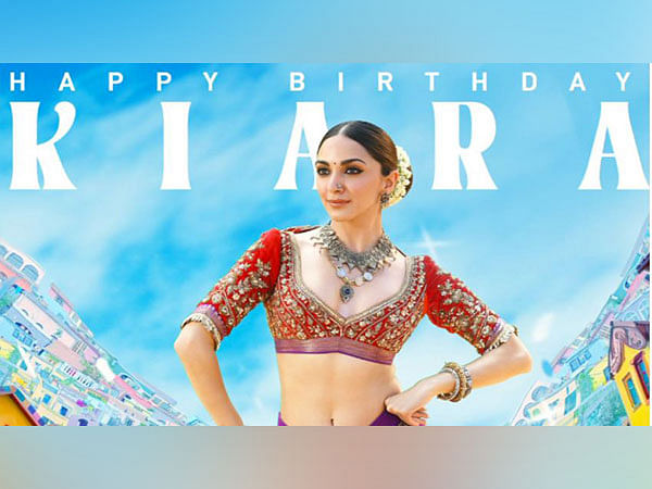 Ram Charan's 'Game Changer' drops new poster of Kiara Advani on her birthday, announces character name