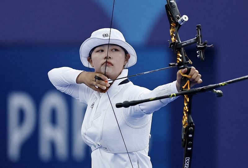 Olympics Archery Lim Shoots World Record To Signal Korean Intentions