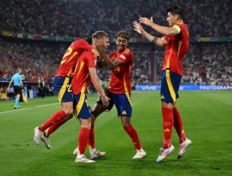 Soccer-Spain slight favourites for Euro success over fast improving ...