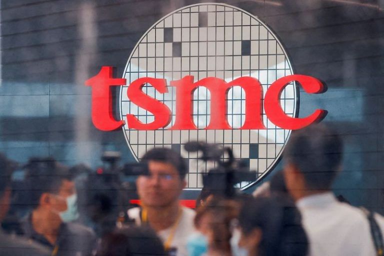 TSMC shares fall nearly 2 even after raising 2024 revenue forecast