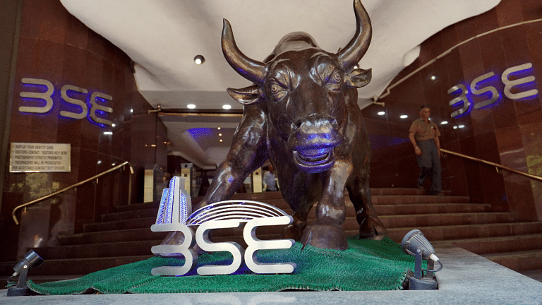 HDFC Bank drags Indian shares as rally to record highs takes pause