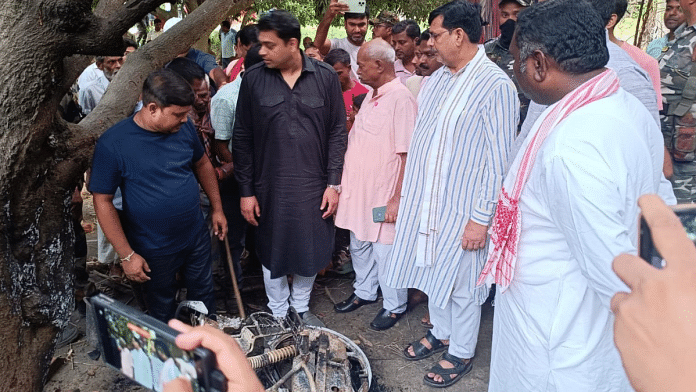 A BJP delegation that had gone to Gopinathpur village where clashes broke out after miscreants from the neighbouring state of West Bengal carried out vandalism, arson and bombing | Niraj Sinha | ThePrint