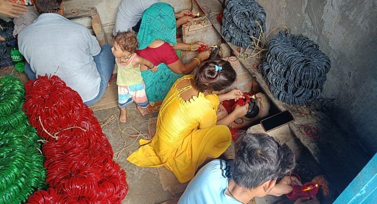 Mineral oil fires killing Firozabad bangle workers for 5 yrs. Govt, union waking up now