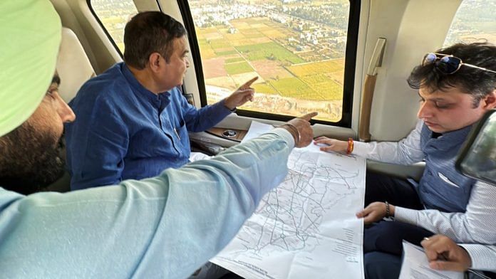 File photo of Punjab CM Bhagwant Mann and Union Transport Minister Nitin Gadkari reviewing work on the Delhi-Katra Expressway in Amritsar | ANI