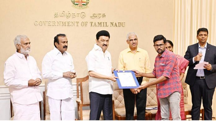 TN CM M.K. Stalin launching the initiative at the secretariat on Monday along with ministers P.K. Sekar Babu and Muthusamy, Chief Secretary Shiv Das Meena and other officials | TNDIPR