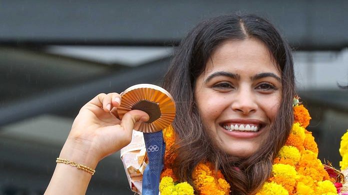 Double Olympic medalist Manu Bhaker arrives in Delhi after her historic performance in the Paris Olympics 2024 | ThePrint/ Suraj Singh Bisht