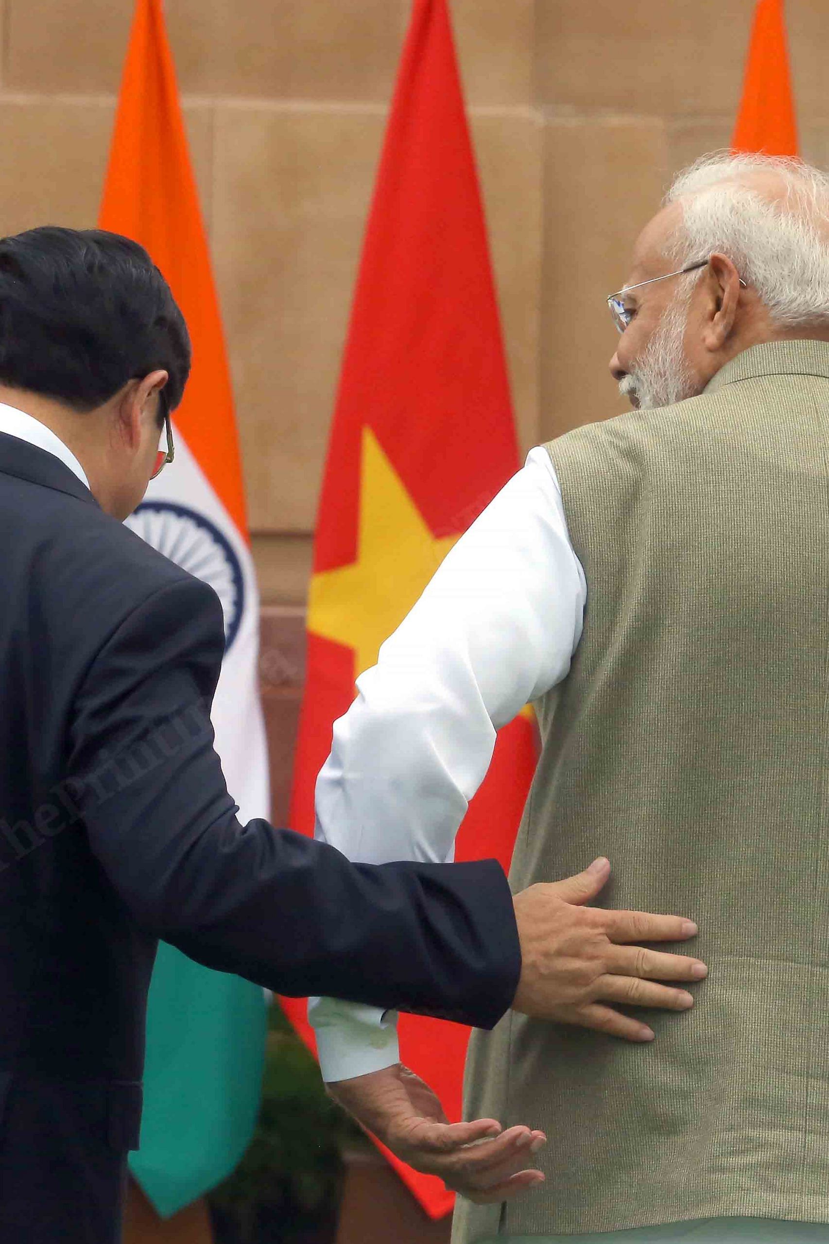 Modi and Chinh heading into Hyderabad House | Praveen Jain | ThePrint