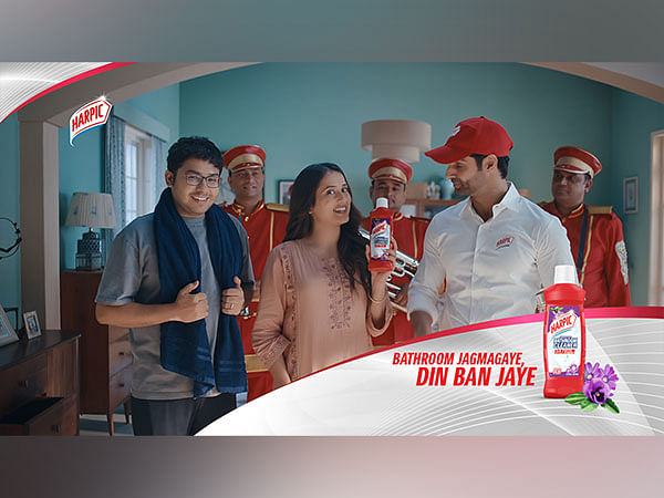 Harpic Launches 'Bathroom Jagmagaye Toh Din Ban Jaaye' Campaign