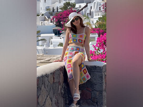 Kriti Sanon enjoys her Greece vacay in crochet co-ord set