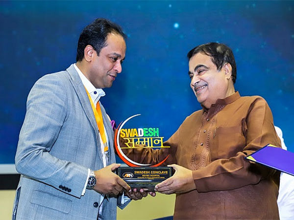 Meitra Hospital Receives Swadesh Samman: Award for Excellence in Healthcare Innovation