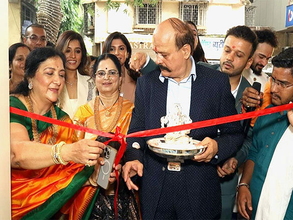 Shripad Shankar Nagarkar Jewellers Unveils Unique Designs with Grand Opening of First Showroom in Thane