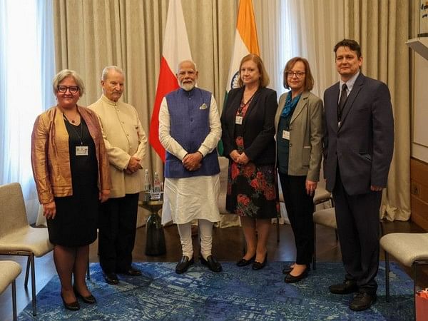PM Modi meets Polish Indologists, hails their contribution to cultural ties