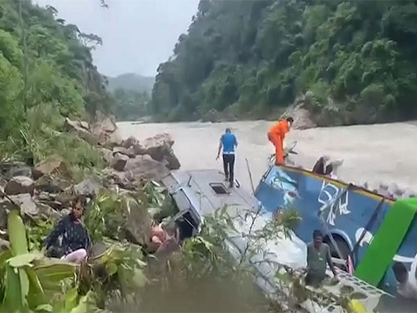 Passenger bus that plunged into Nepal river originated in Uttar Pradesh's Gorakhpur