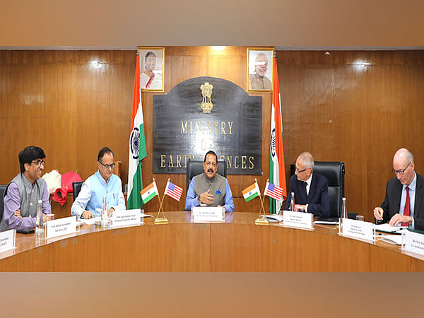 India to enhance global climate goals through green hydrogen mission: Jitendra Singh