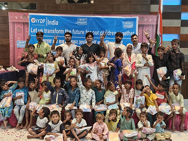 IYDF and Daksh Integrated Solutions India Agra Provide Warm Support to Children in Agra