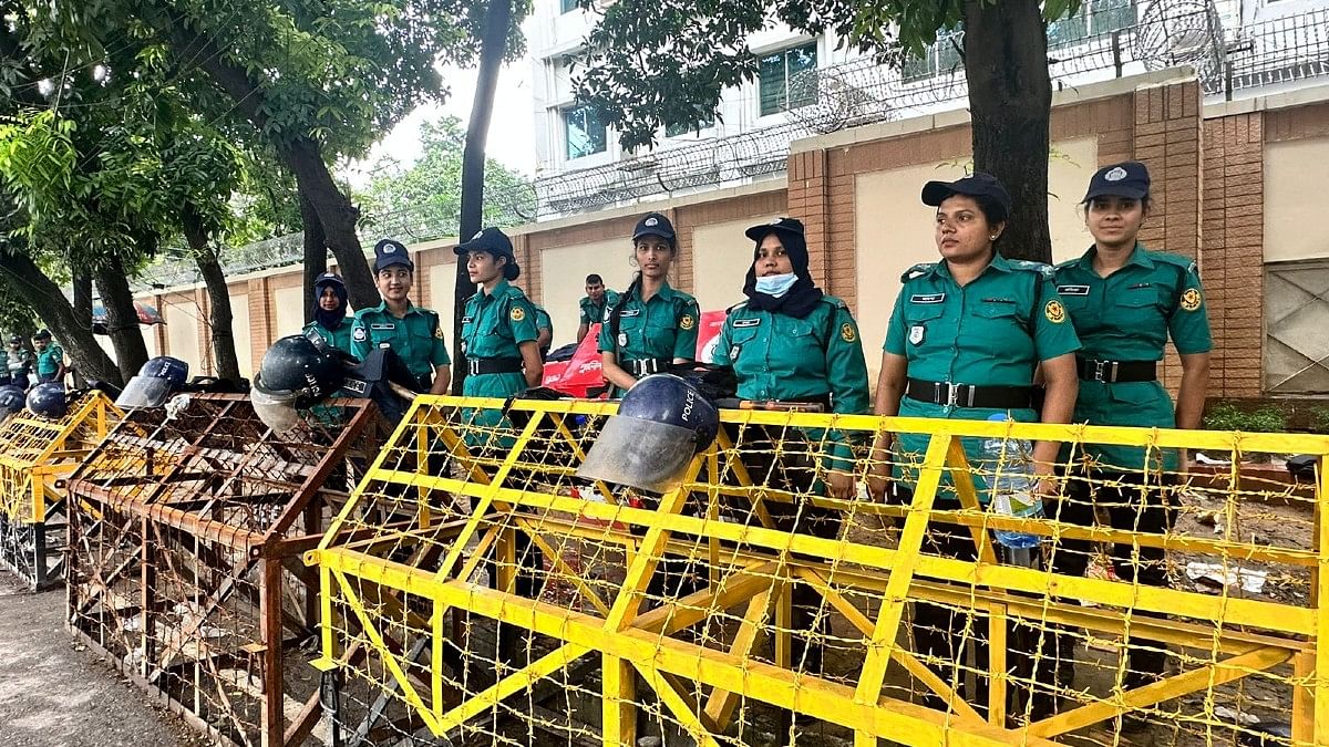 Police deployment near Secretariat in Dhaka | Ananya Bhardwaj | ThePrint