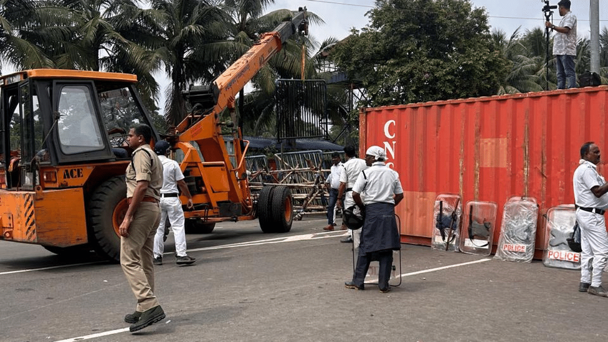 Police deployment at Hastings, Kolkata | Sreyashi Dey | ThePrint