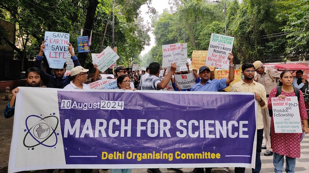 Earth near tipping point — experts at Delhi’s India March for Science