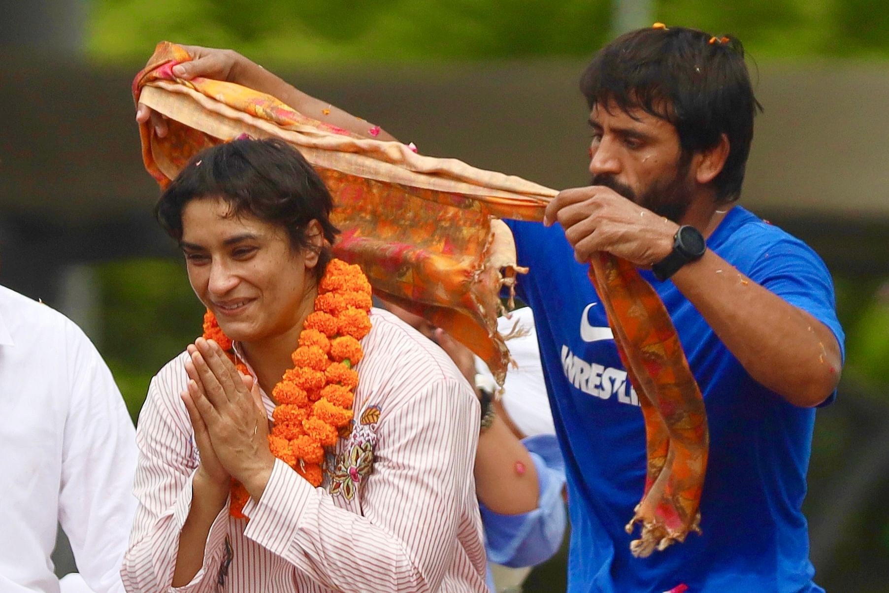 Wrestler Vinesh Phogat welcomed at Delhi airport | Photo: Manisha Mondal | ThePrint