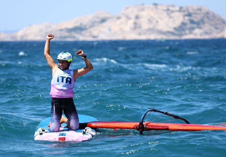 OlympicsSailingIsrael dominates in windsurfing as Italy's Maggetti