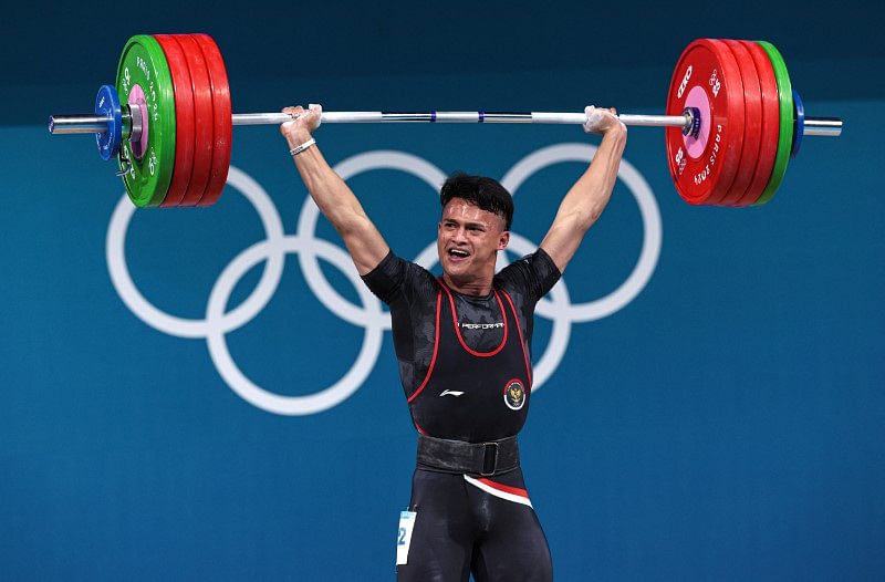 OlympicsWeightliftingIndonesia's Juniansyah wins men's 73kg gold