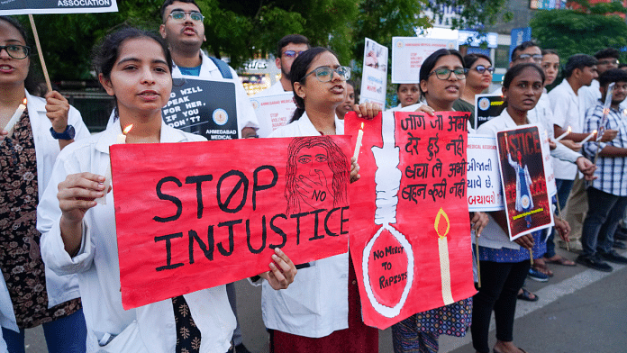 Representational image of doctors and students protesting against the rape and murder of a trainee doctor of the RG Kar Medical College, in Ahmedabad on 17 August | Credit: ANI