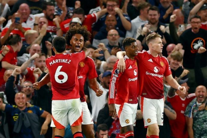 Urgent Zirkzees Influence On Man Uniteds 39M Striker Deal - pt0ekod