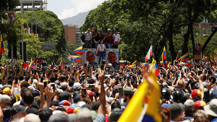 Venezuelan opposition leader Maria Corina Machado addresses supporters during a march amid the disputed presidential election, in Caracas, Venezuela 3 August, 2024 | Reuters/Fausto Torrealba