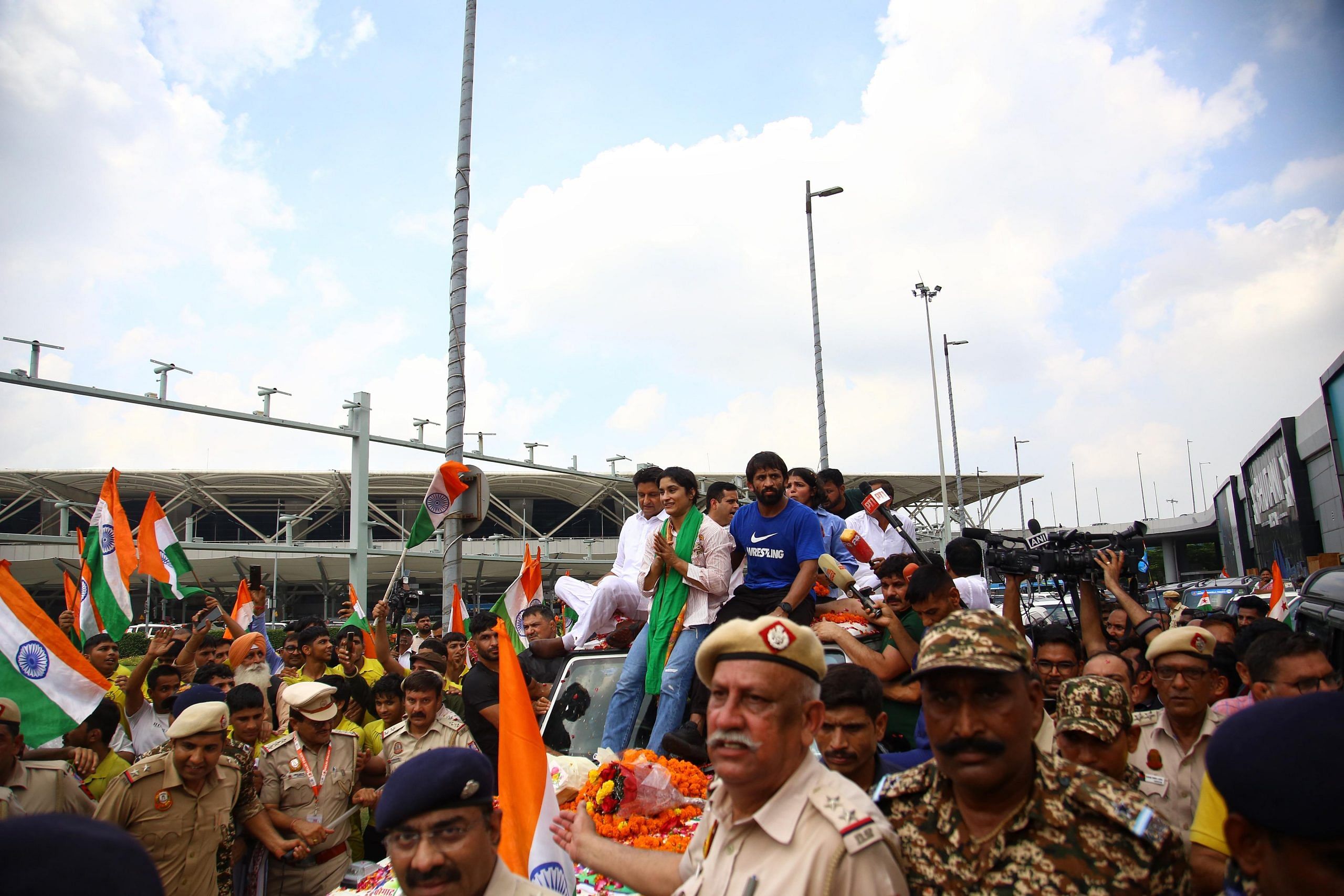 Hundreds of people gathered to welcome Vinesh | Photo: Manisha Mondal | ThePrint