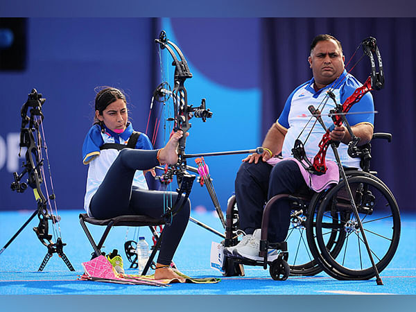 Galgotias University Student Rakesh Kumar Wins Historic Bronze Medal at Paris 2024 Paralympic Games