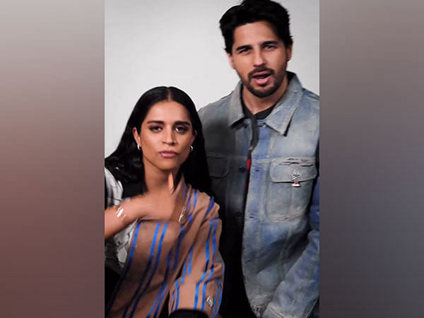 Sidharth Malhotra recreates 'Kar Gayi Chull' with comedian Lilly Singh