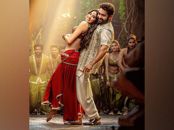 Jr NTR, Janhvi Kapoor's dance number 'Daavudi' from 'Devara: Part 1' unveiled