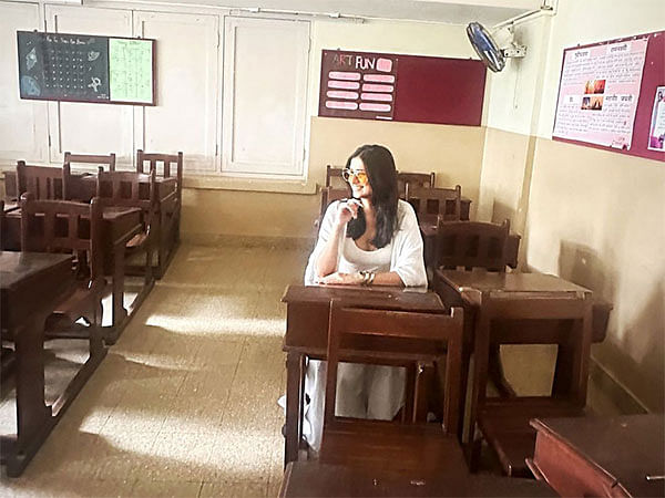 Nostalgia alert: Tara Sutaria revisits her school, drops pictures from visit