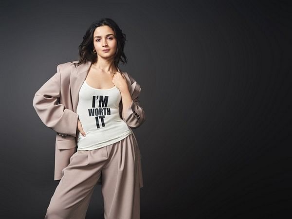 L’Oréal Paris Signs Alia Bhatt as the New Global Brand Ambassador