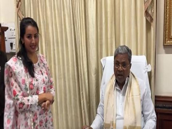 Actor Sanjjanaa Galrani meets Karnataka CM, requests set up of women's committee in Kannada film industry