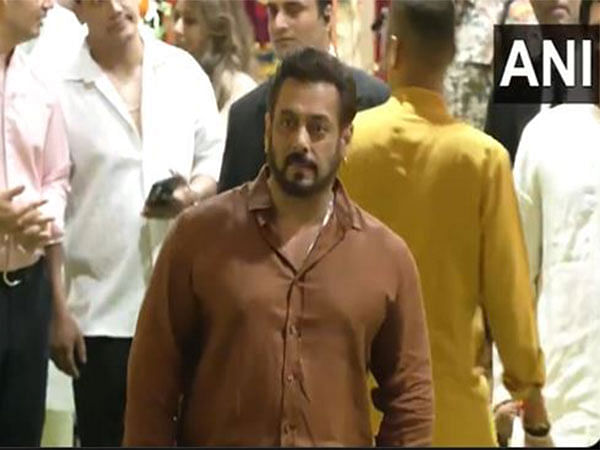 Salman Khan arrives in style at Ambani's Ganesh Chaturthi celebration