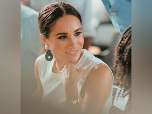 Meghan Markle supports local authors at California Bookstore opening  