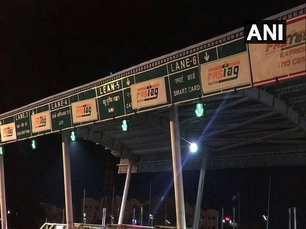 Pay only for distance traveled; first 20 kms free on toll roads