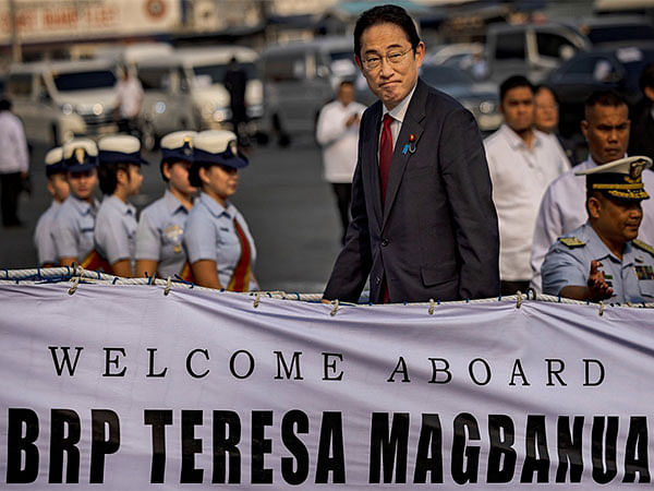 Philippines ship anchored in disputed South China Sea returns to port after 5 months