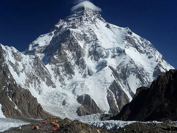 Gilgit-Baltistan government hikes K2 climbing permit fees