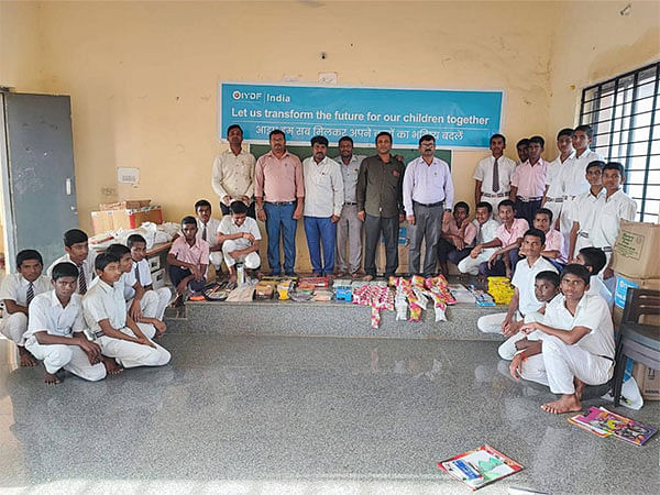 IYDF and Shantesh Dental Clinic Bring Joy and Care to Children at Morarji Desai Boarding School