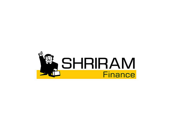 Blending Tradition with Technology: Shriram Finance Unveils the Digital Diya at Mumbai's Ganesh Utsav