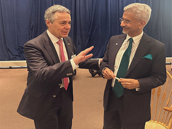 EAM Jaishankar meets delegates on the sidelines of UNGA 79